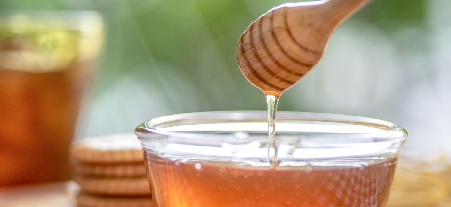 Honey dripping