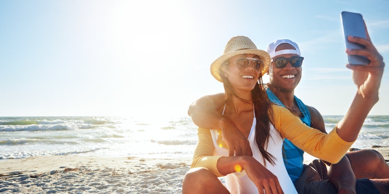 couple having fun in the summer 